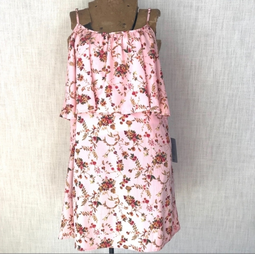 Mary & Mabel soft textured pink floral open back poly dress skinny straps medium